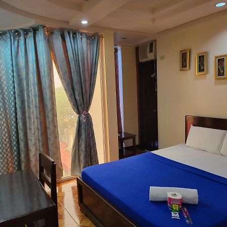 Rooms R Us - Voyagers Palace 公主港 外观 照片