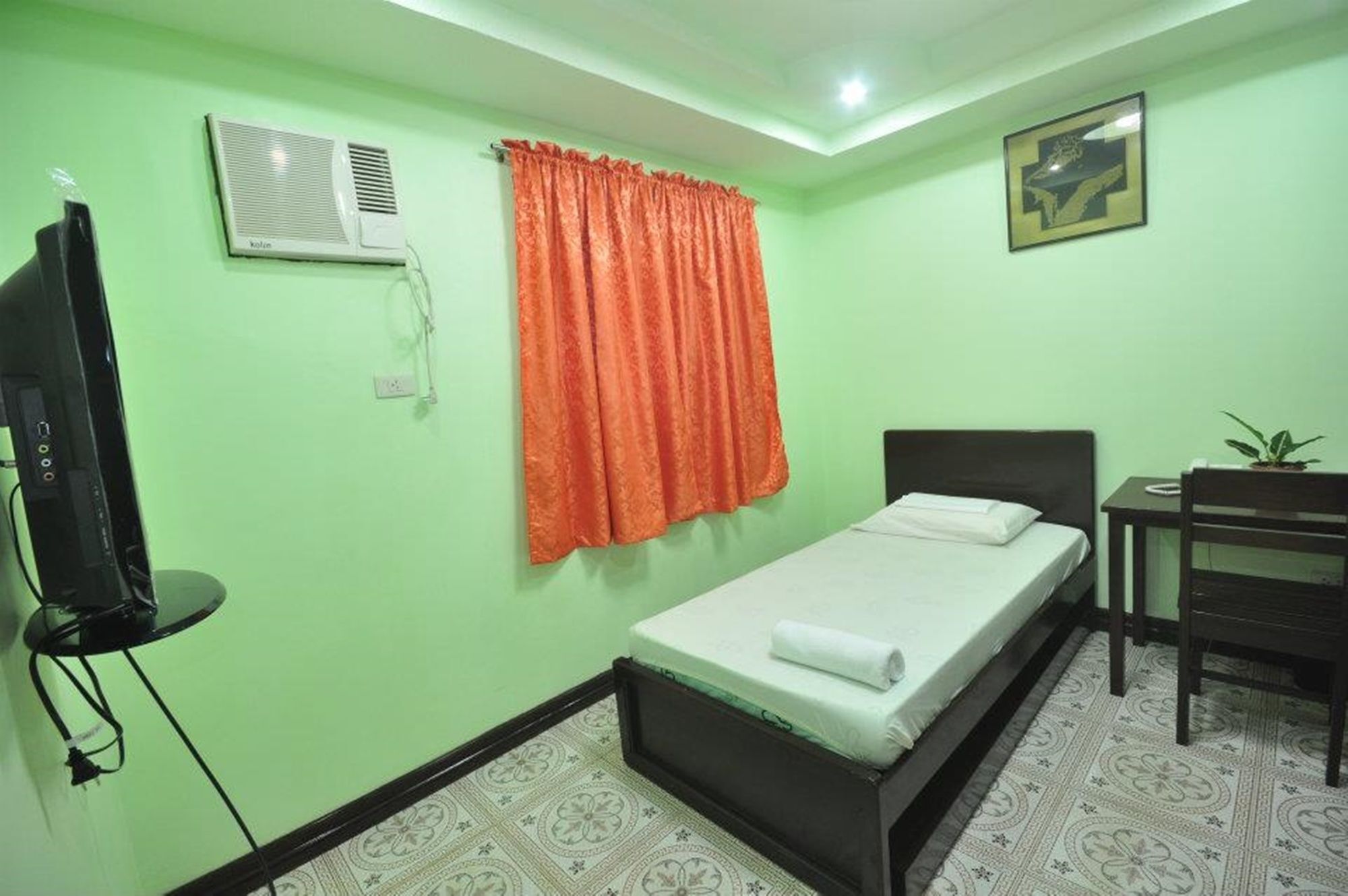 Rooms R Us - Voyagers Palace 公主港 外观 照片
